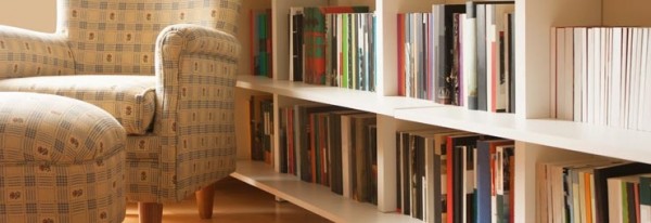 come arredare il soggiorno con una libreria Tramontin